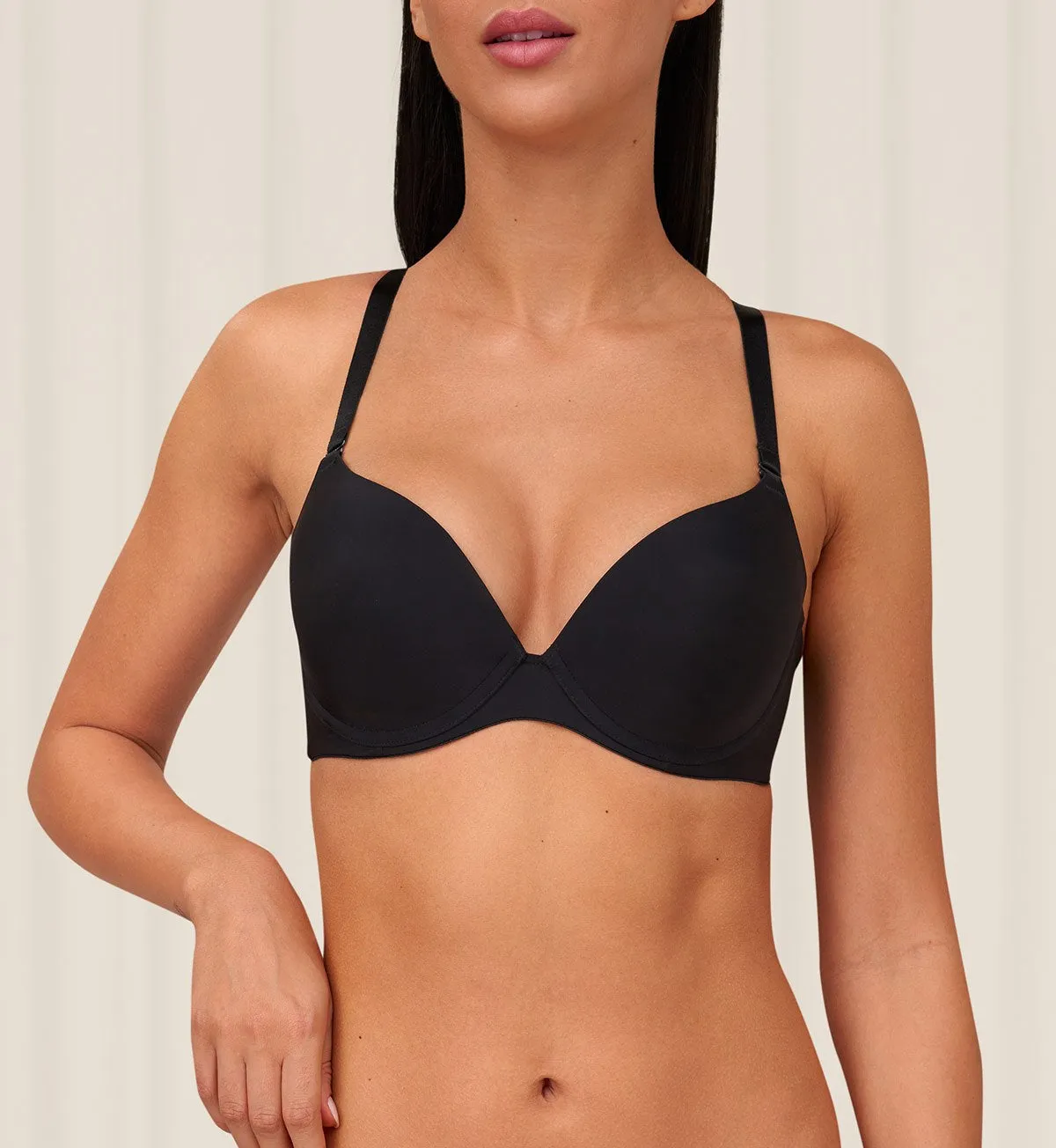 BODY MAKE UP WIRED PUSH UP BRA