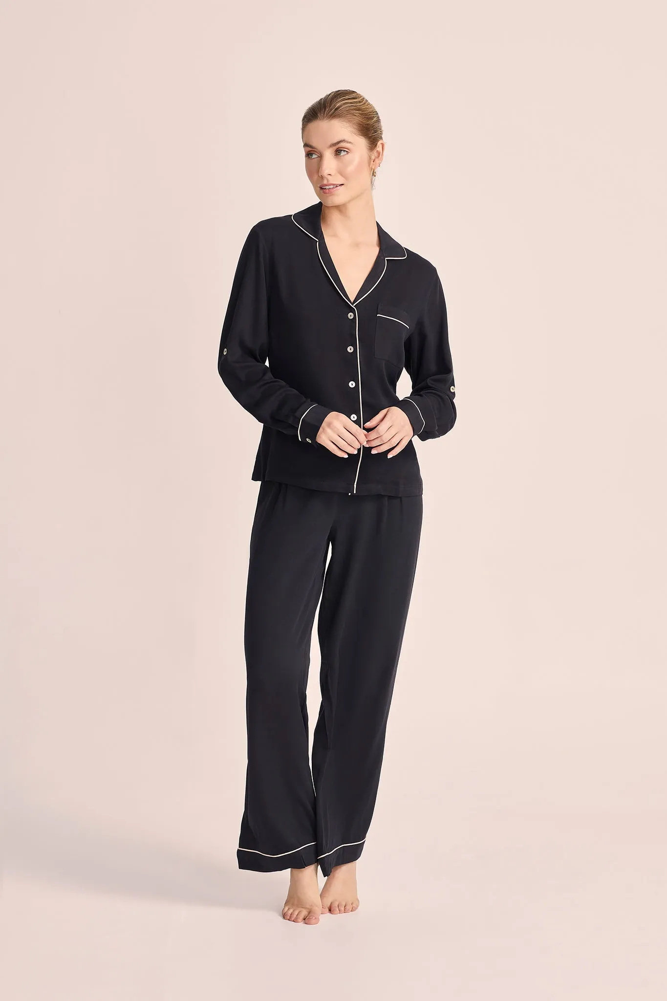 Eva Lounge Tencel™ Pyjama Set - Black with Blush Piping