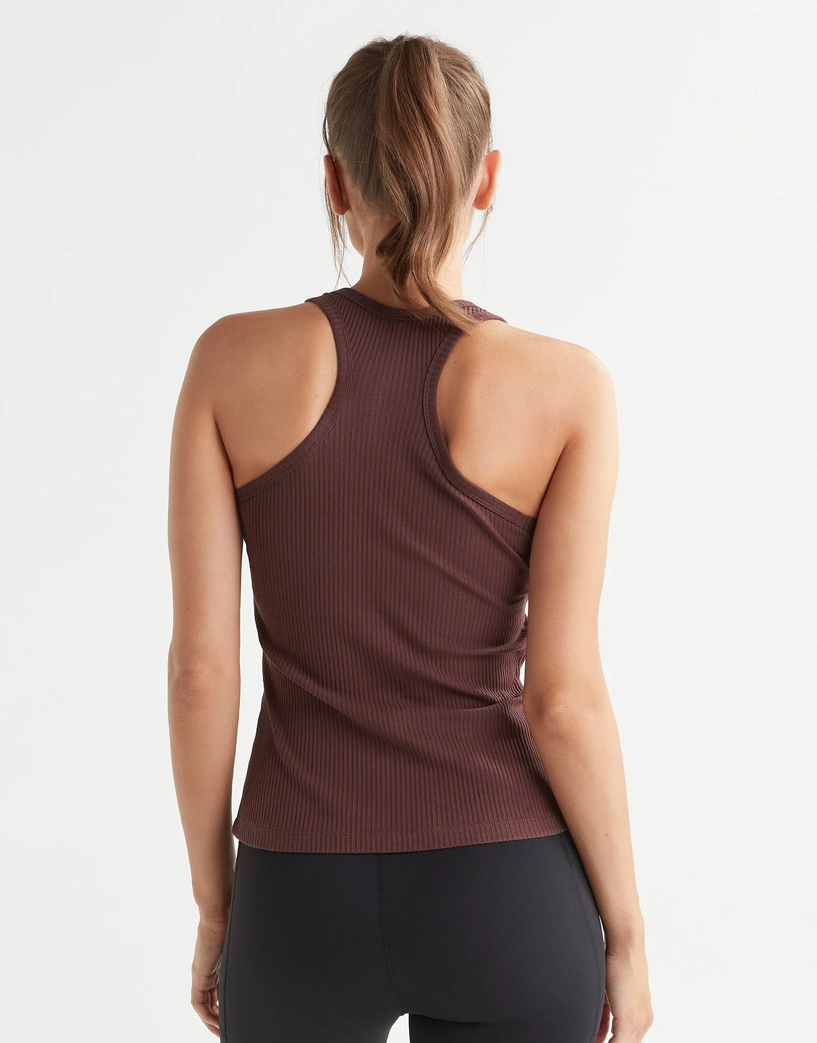 LEERA Tank - Burgundy