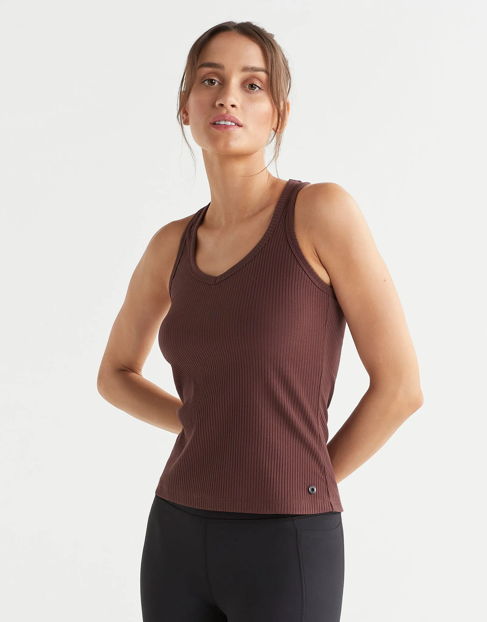 LEERA Tank - Burgundy