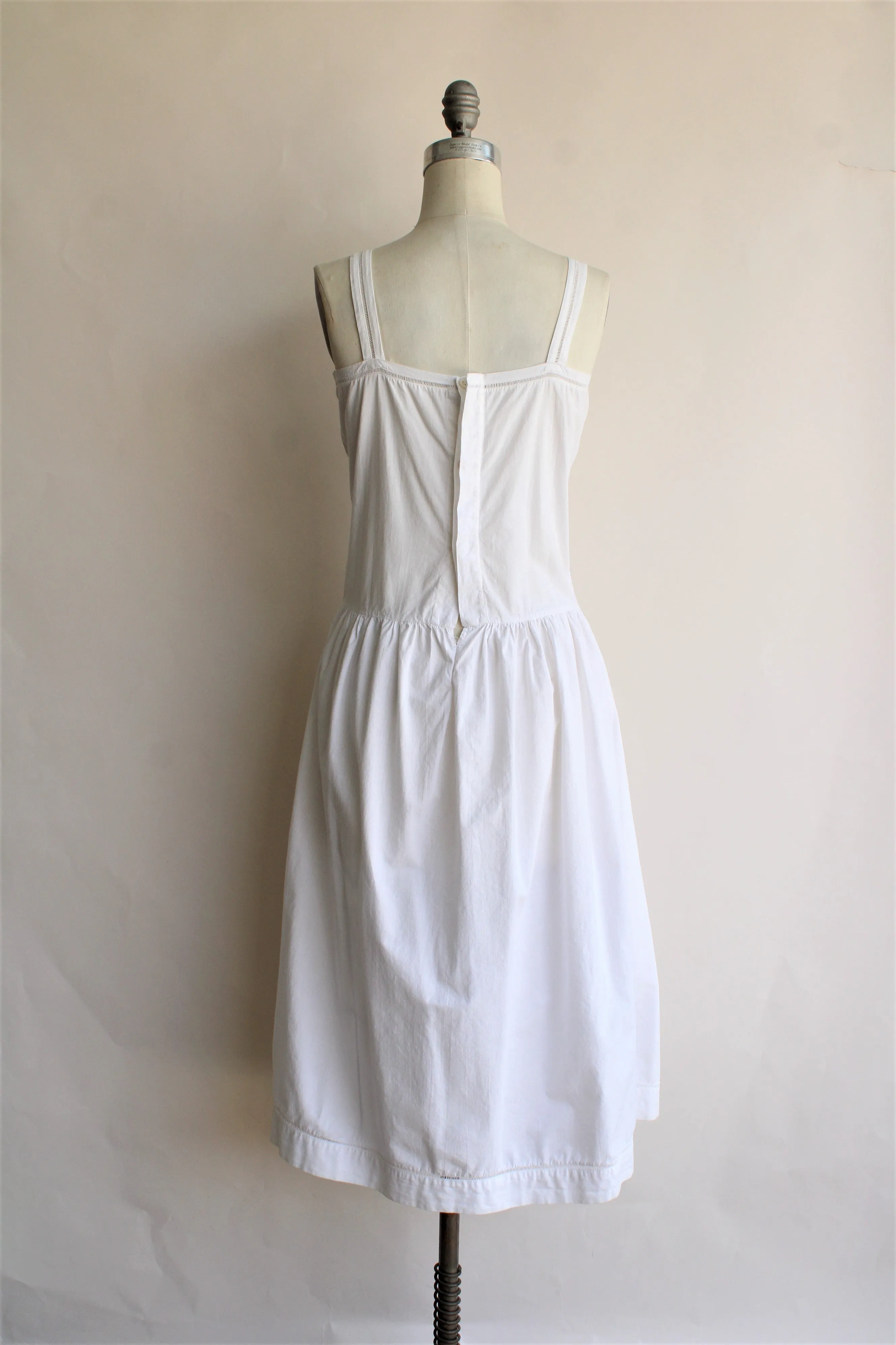 Vintage 1920s White Cotton Chemise