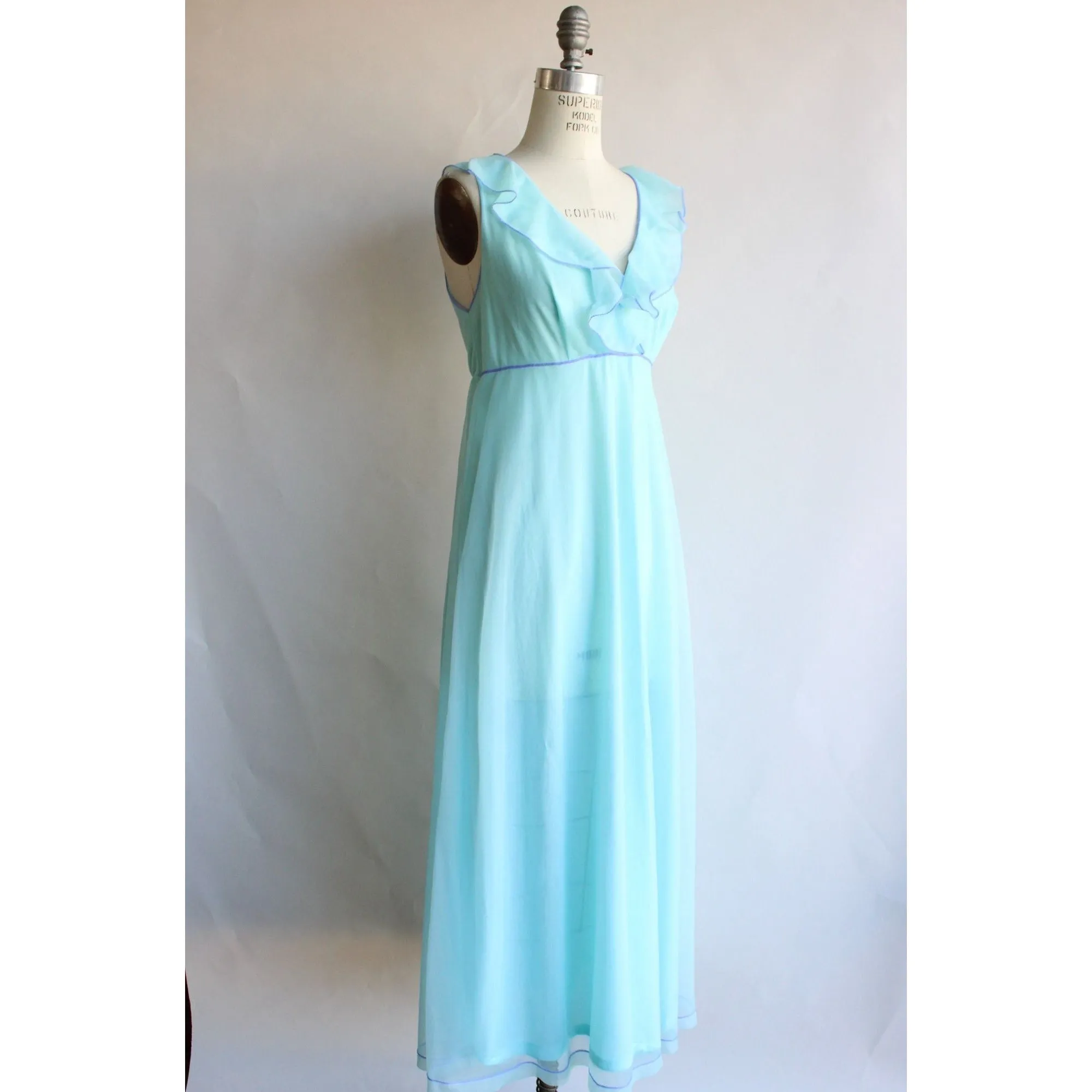 Vintage 1960s Blue Gossard Artemis Nightgown