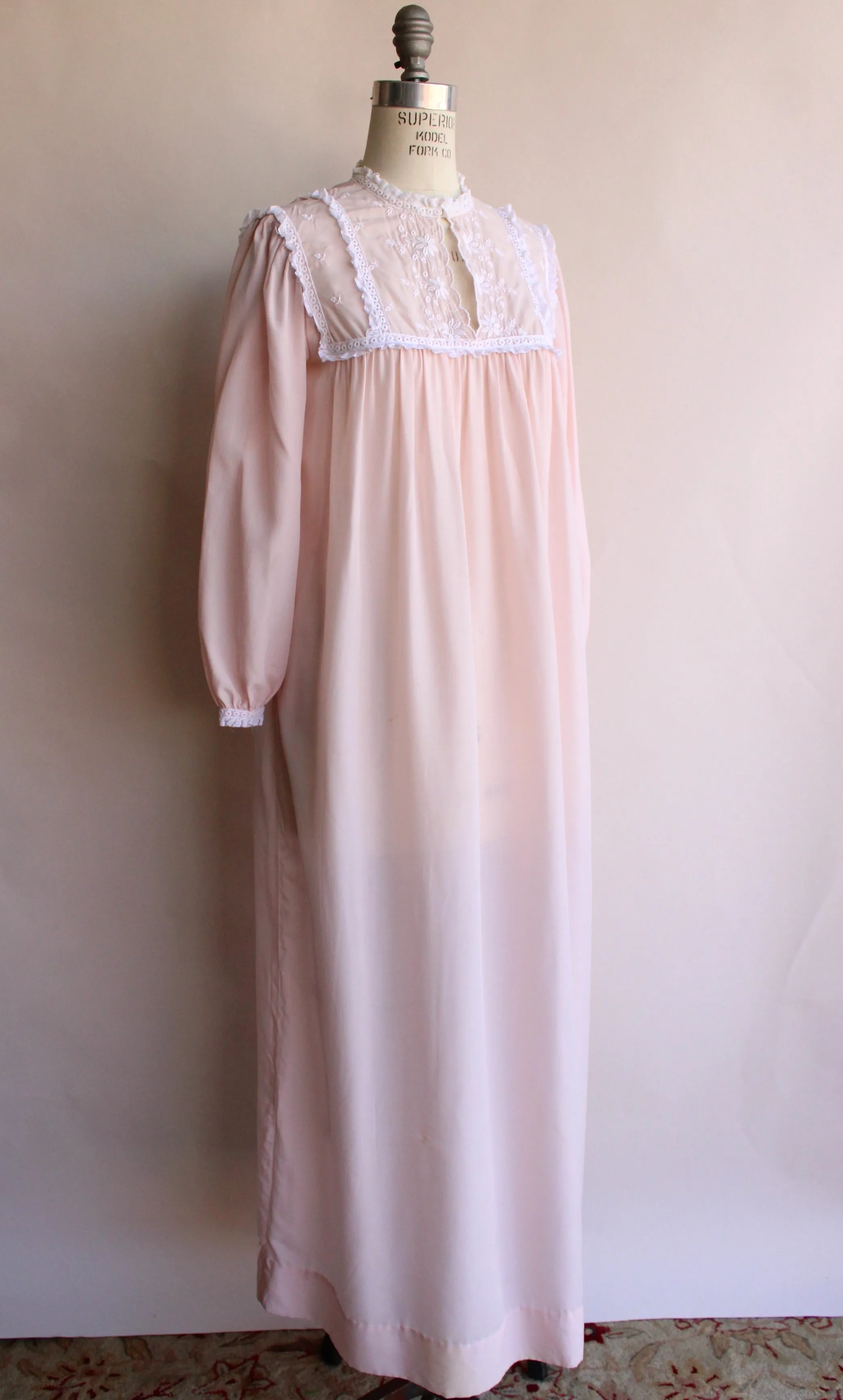 Vintage 1960s Pink Iris Lingerie Nightgown for Bullock's Wilshire