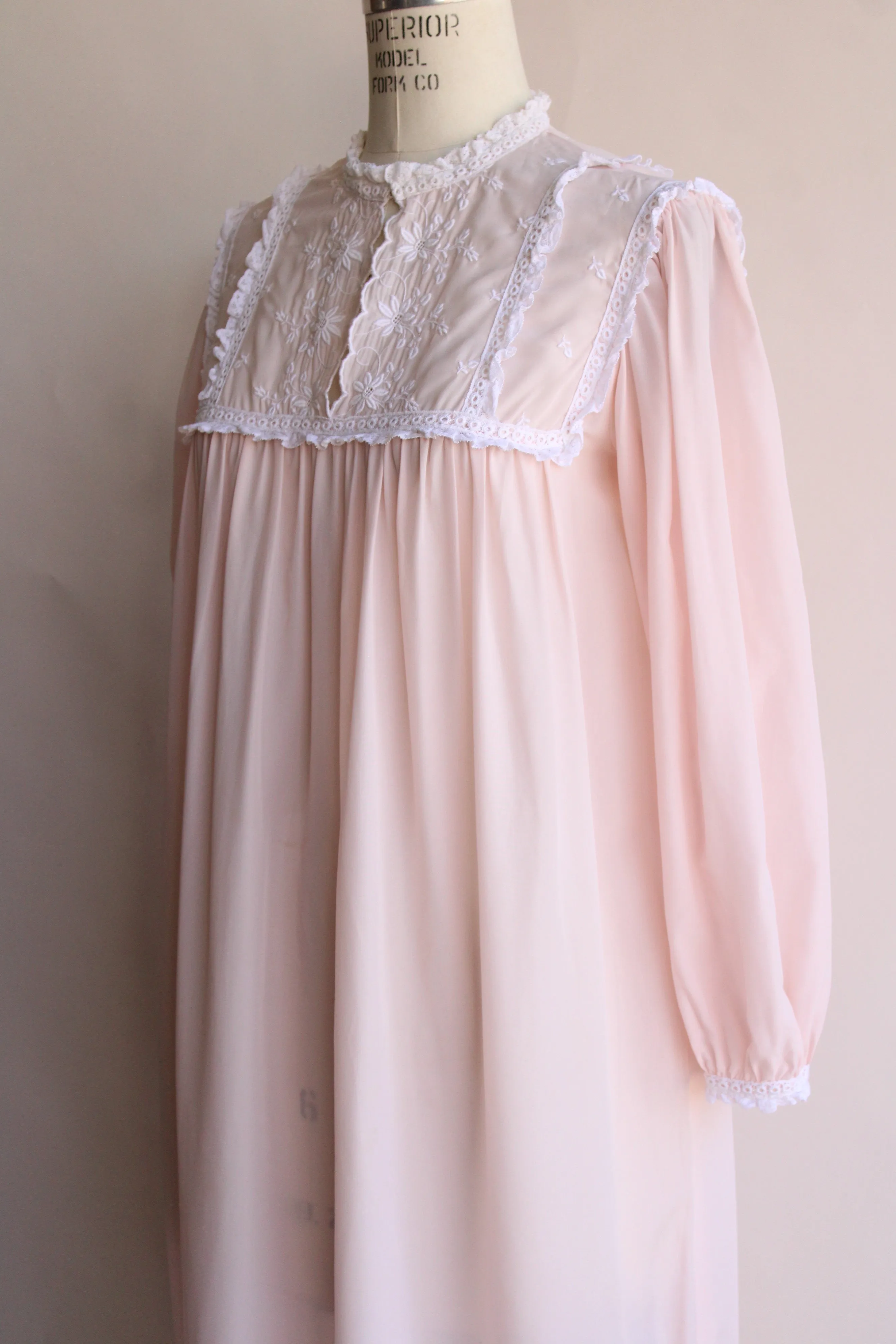 Vintage 1960s Pink Iris Lingerie Nightgown for Bullock's Wilshire